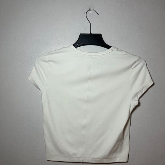 Wilson White Cropped Match Point Athletic Top – Size M - Picture 5 of 8